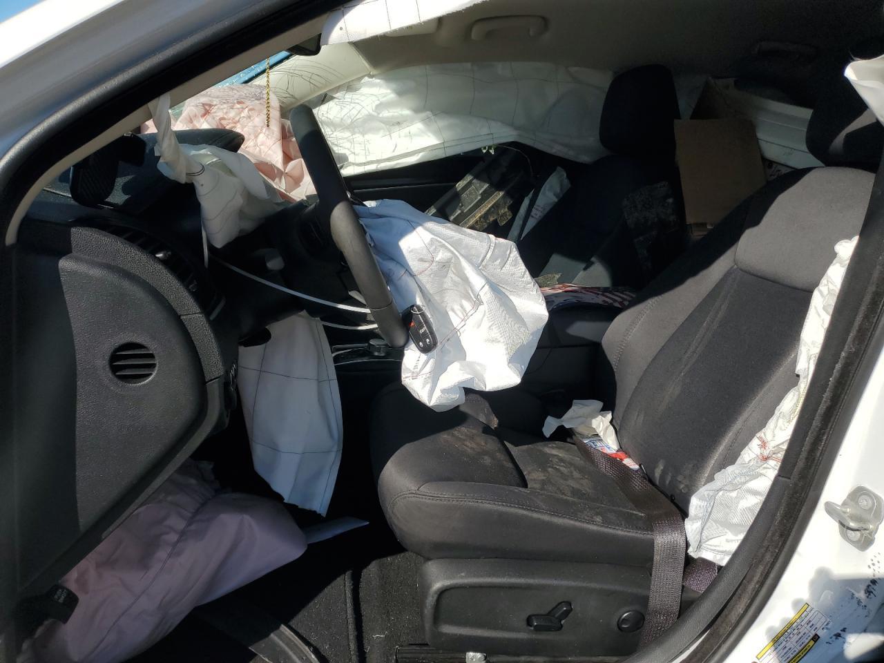 2023 Chrysler 300 Touring - Image 7