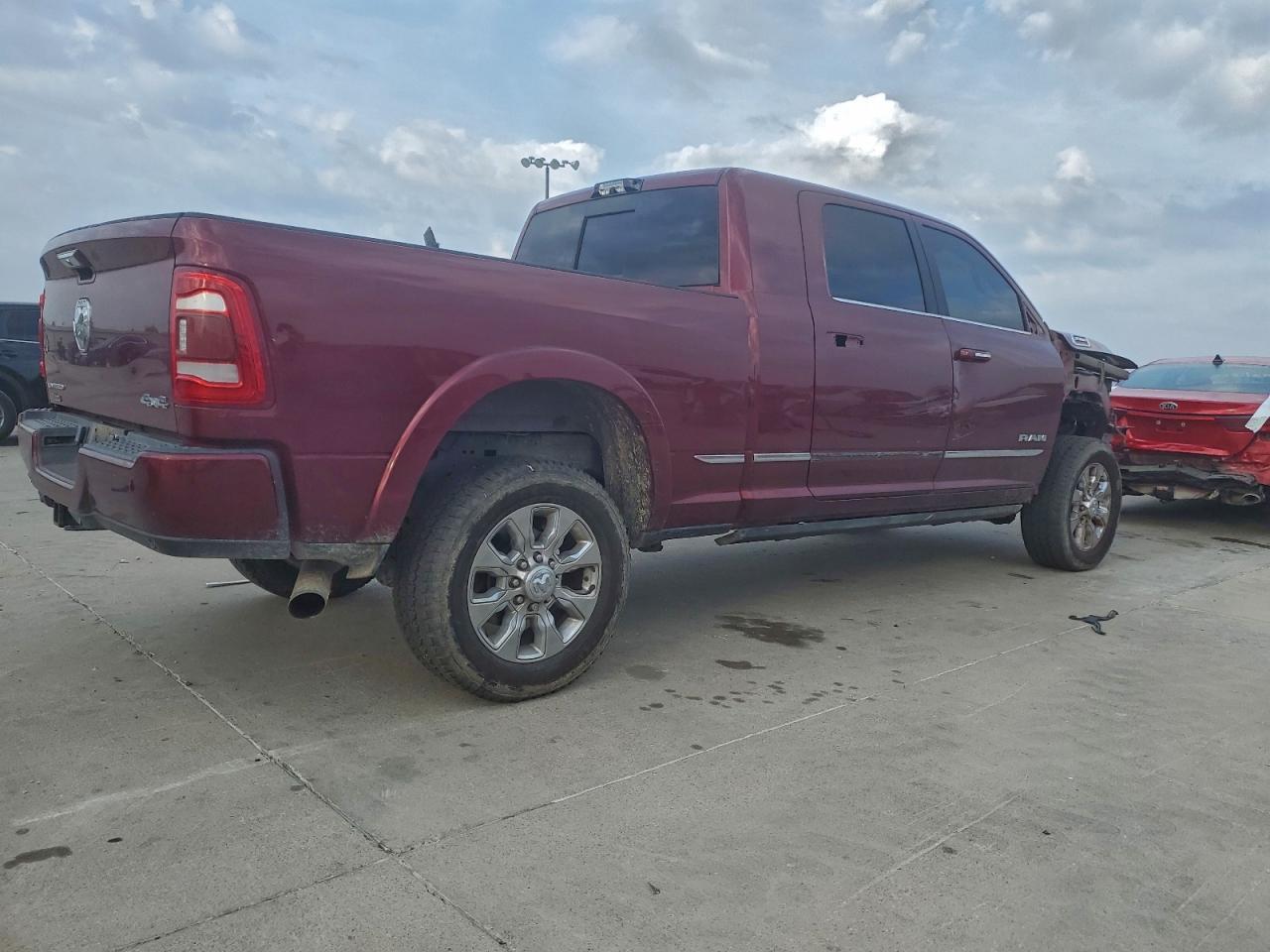 2022 Ram 2500 Limited - Фото 3