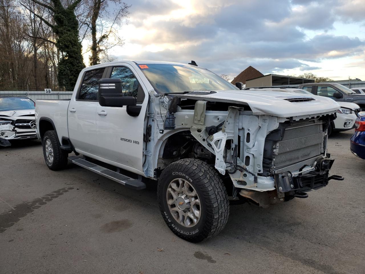 2023 Chevrolet Silverado K2500 Heavy Duty Lt - Image 4