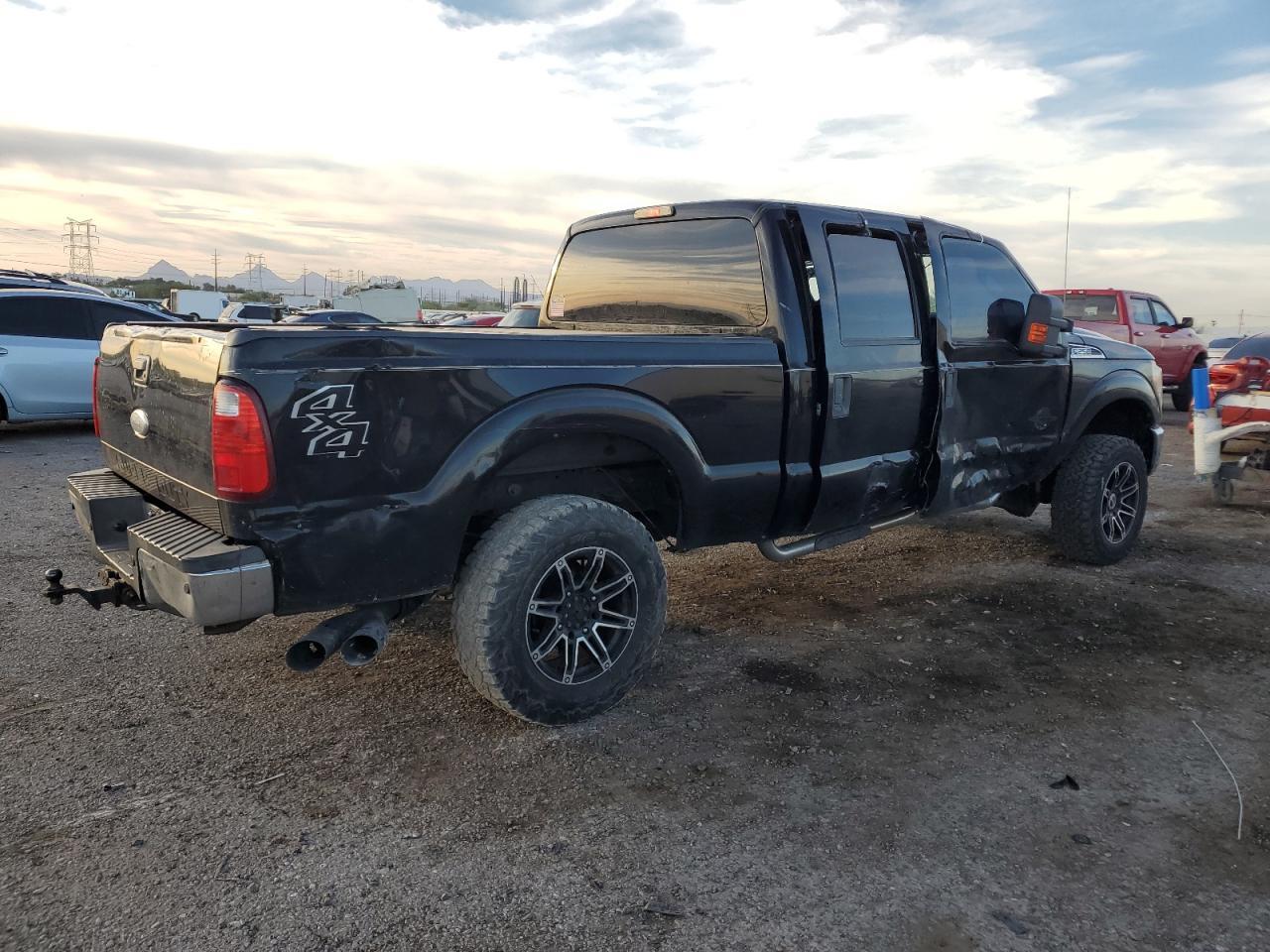 2012 Ford F250 Super Duty - Фото 3