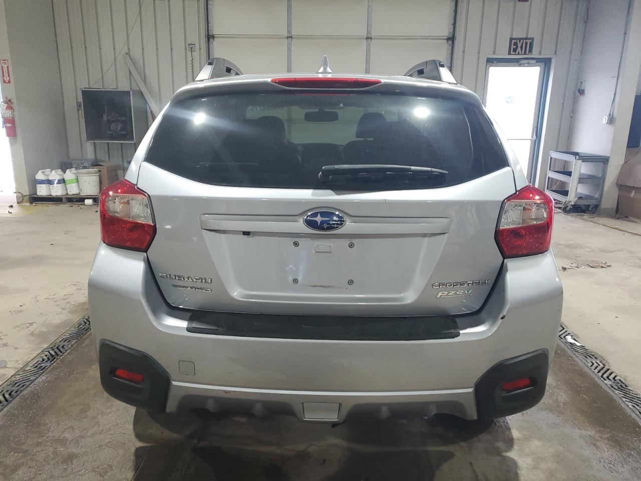 2016 Subaru Crosstrek Limited - Image 6