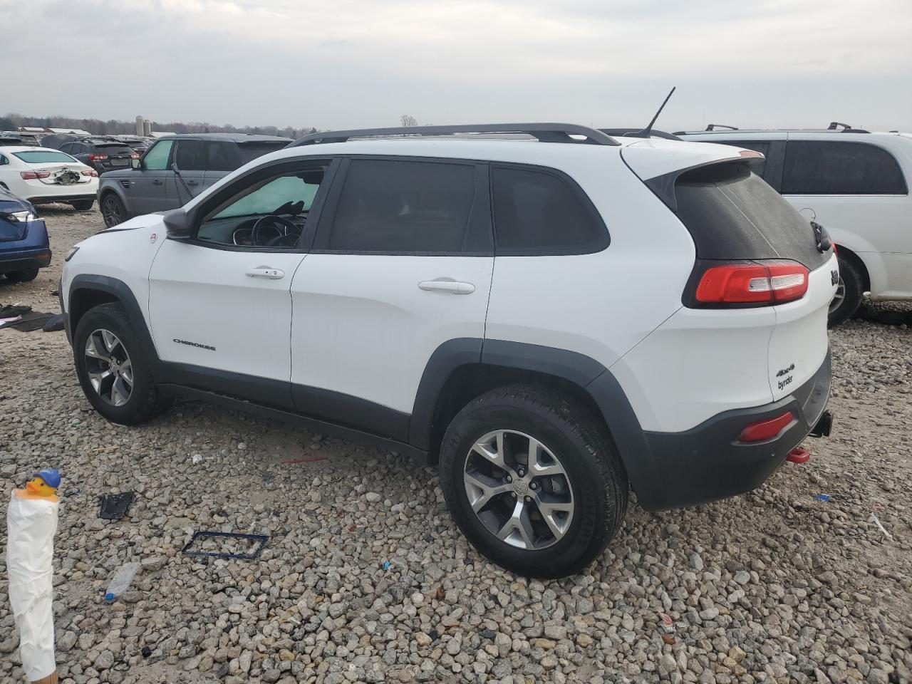 2014 Jeep Cherokee Trailhawk - Image 2