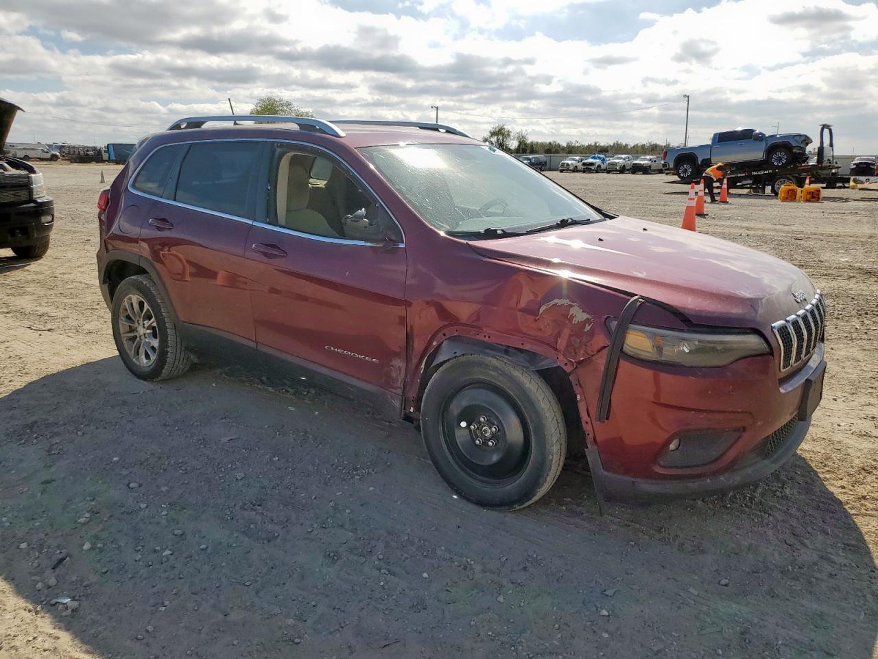 2019 Jeep Cherokee - Фото 4