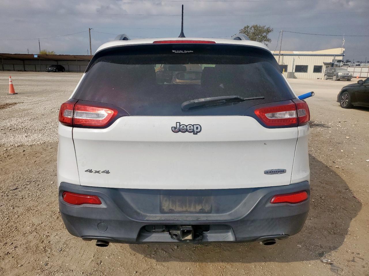 2014 Jeep Cherokee Latitude - Image 6
