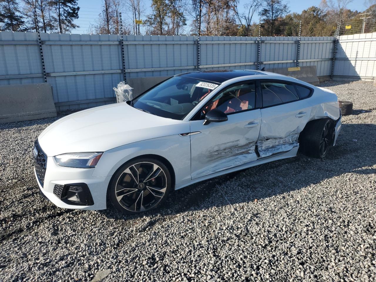 2022 Audi S5 Premium Plus