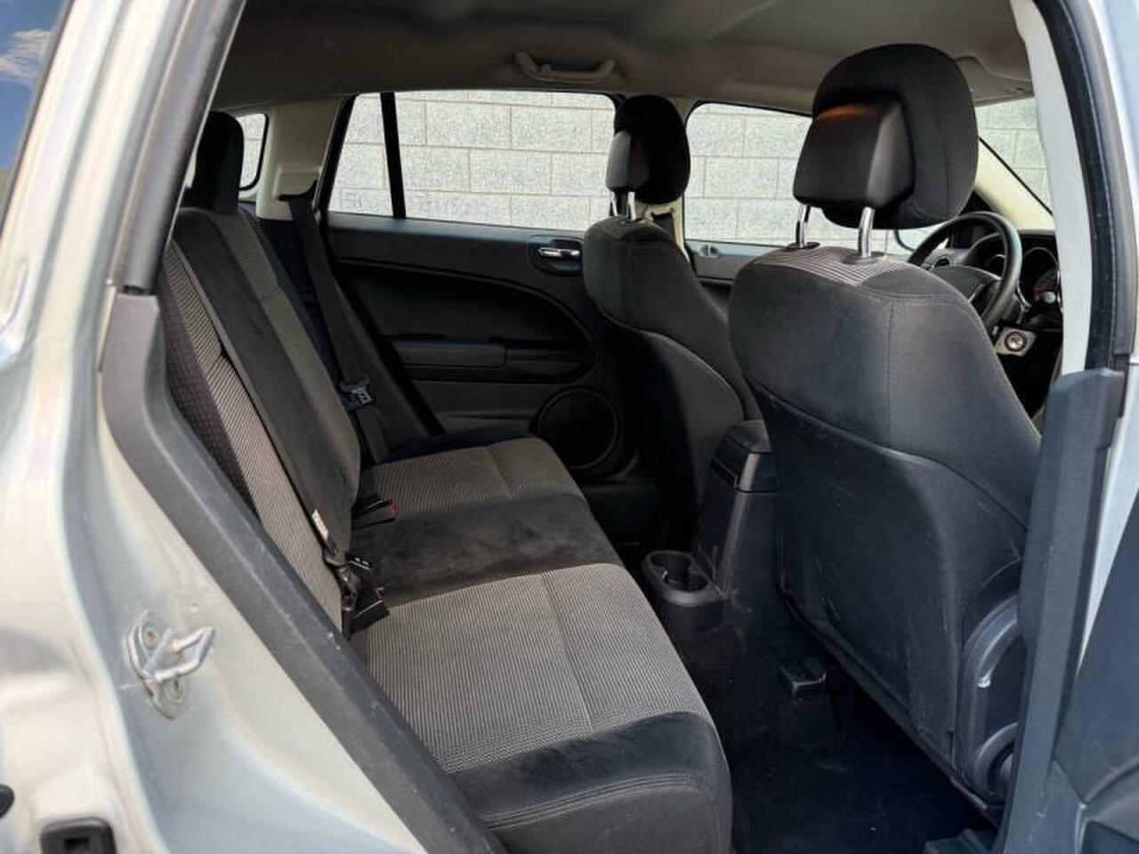 2010 Dodge Caliber Sxt - Image 6