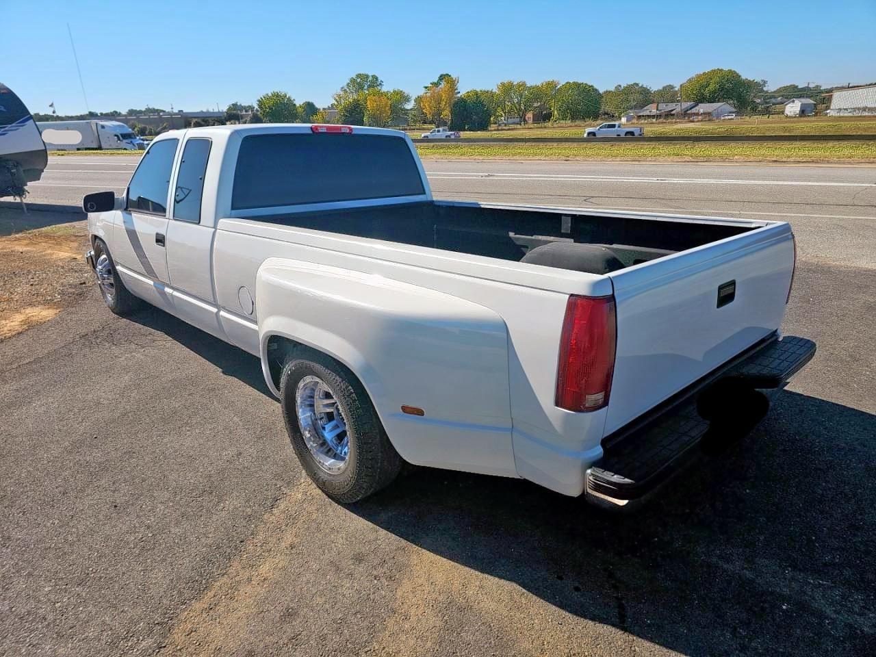 1998 Chevrolet Gmt-400 C3500 - Фото 3