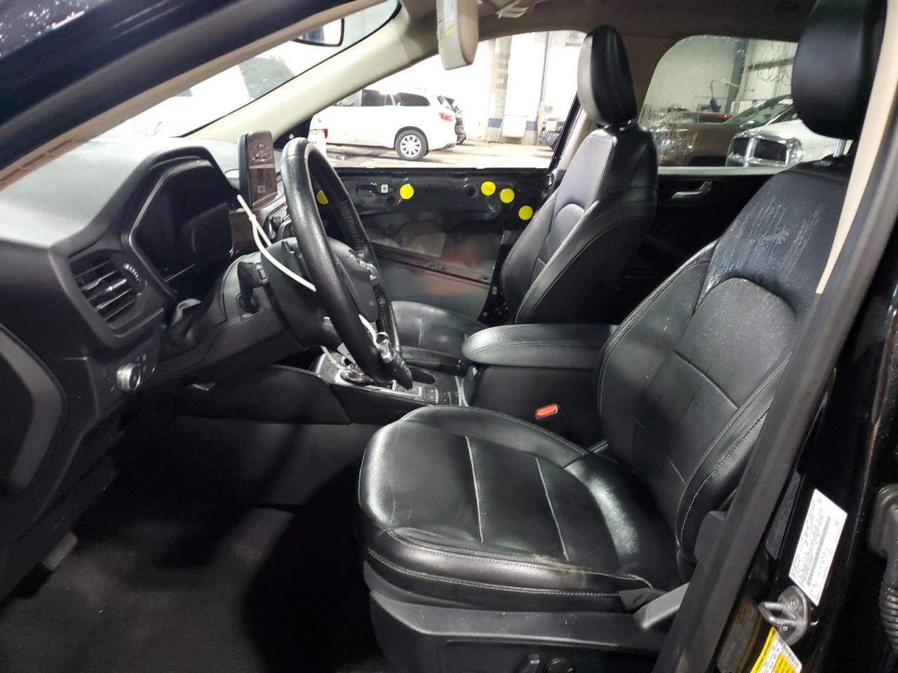 2020 Ford Escape Titanium - Image 7