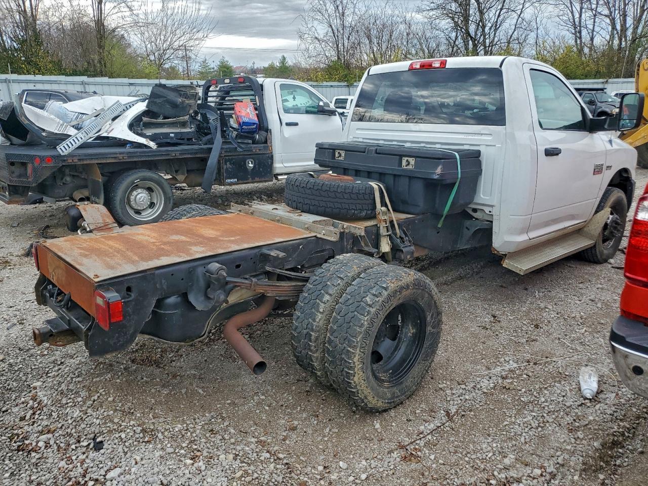 2012 Dodge Ram 3500 St - Фото 3