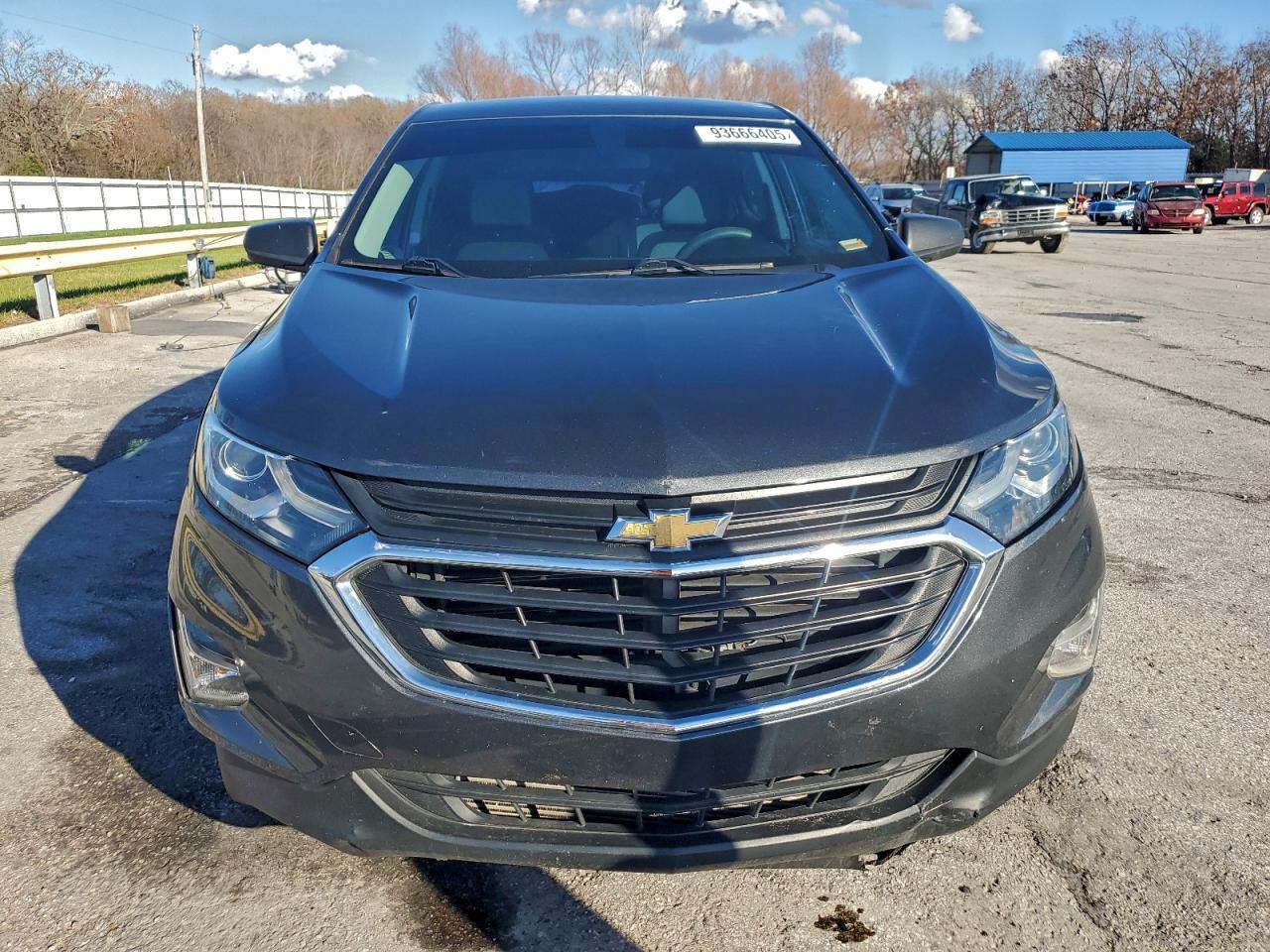 2019 Chevrolet Equinox Ls - Image 5