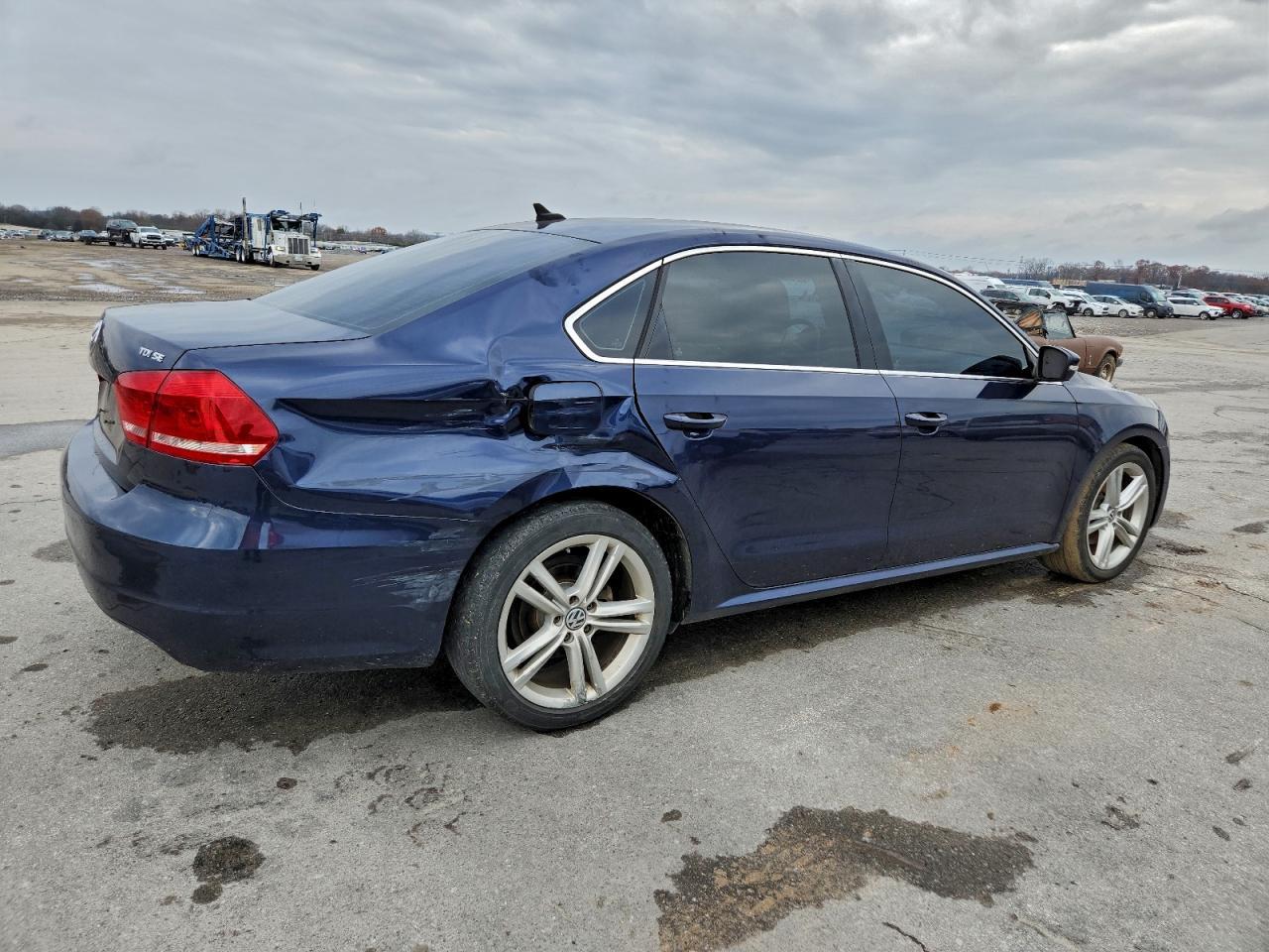 2015 Volkswagen Passat Se - Фото 3