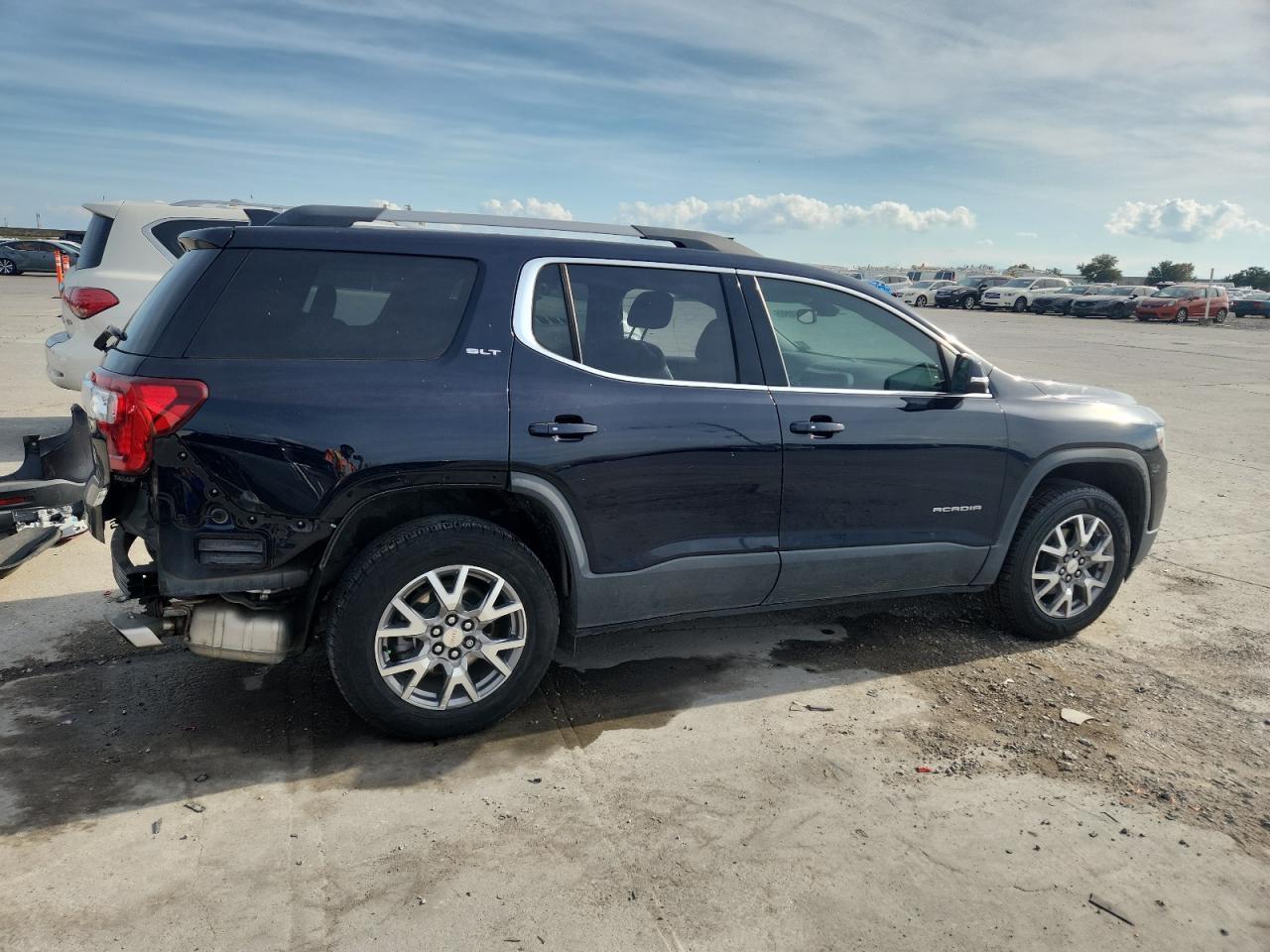 2021 GMC Acadia Slt - Фото 3