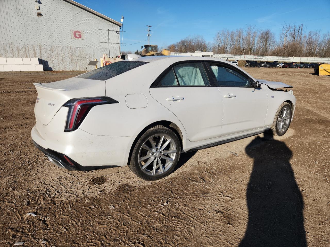 2023 Cadillac Ct4 Sport - Фото 3