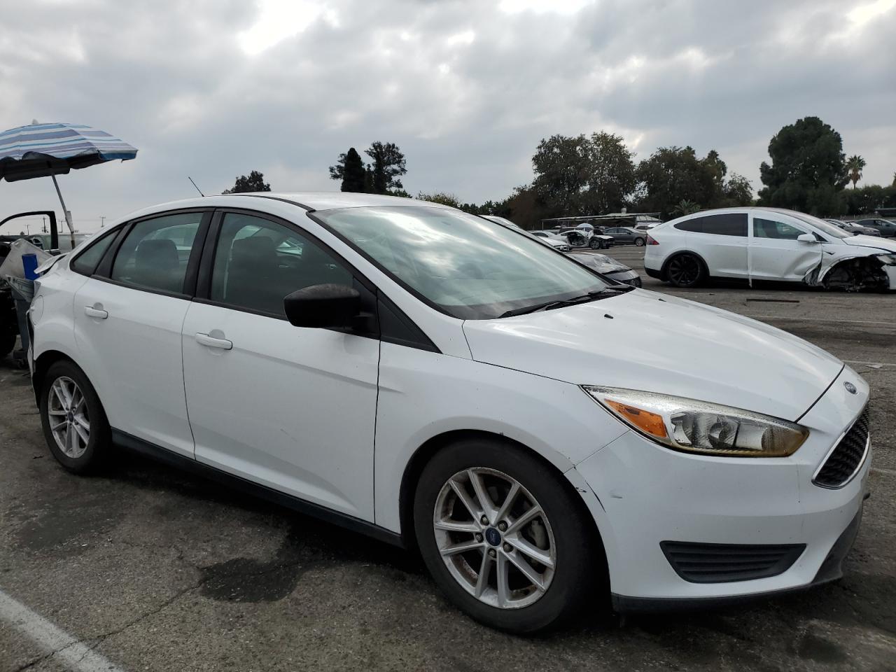 2018 Ford Focus Se - Фото 4