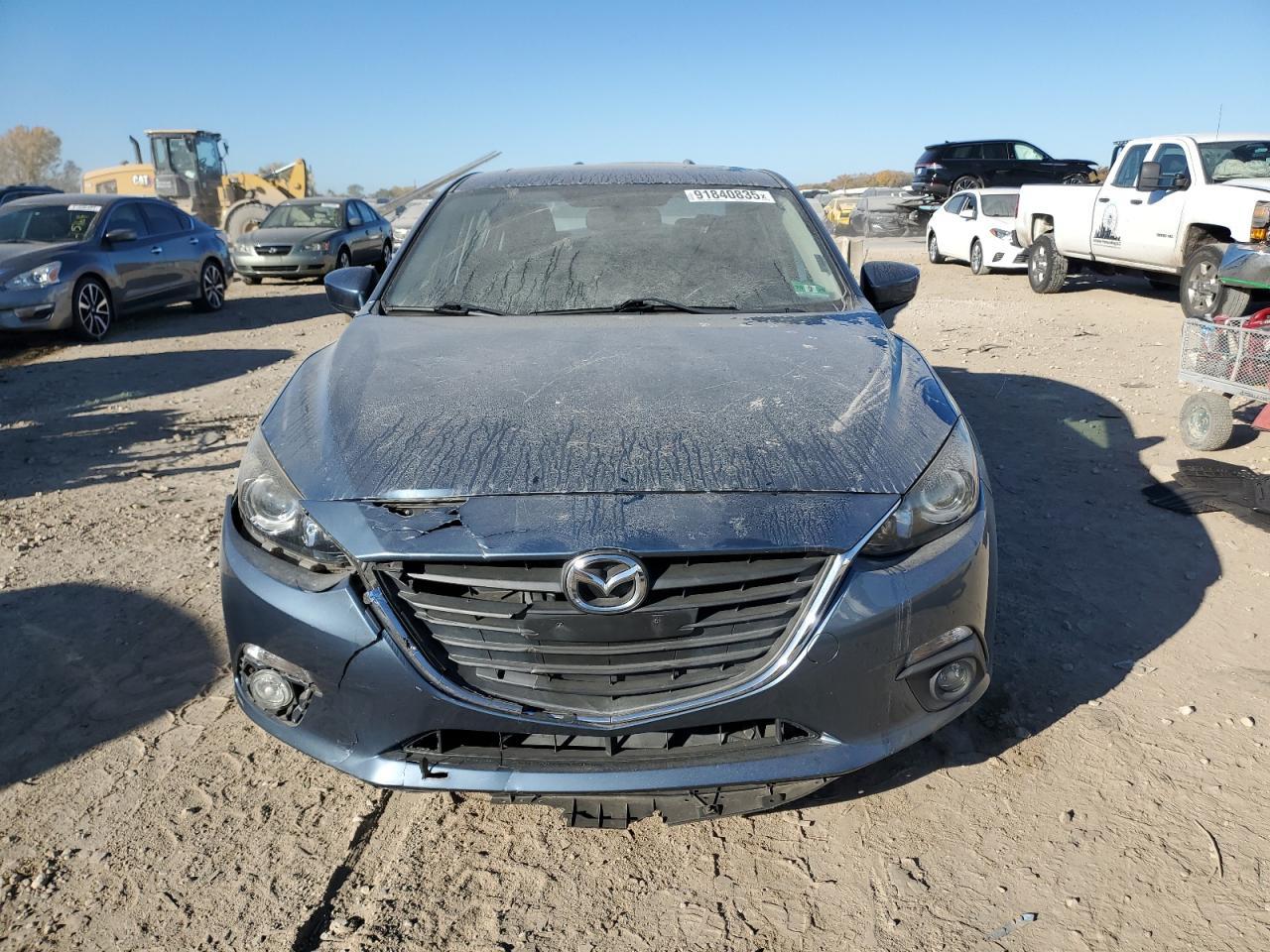 2015 Mazda 3 Touring - Image 5