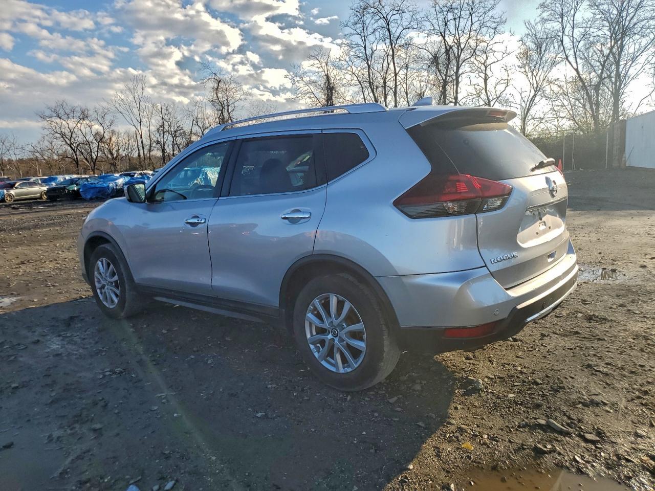 2020 Nissan Rogue S - Image 2