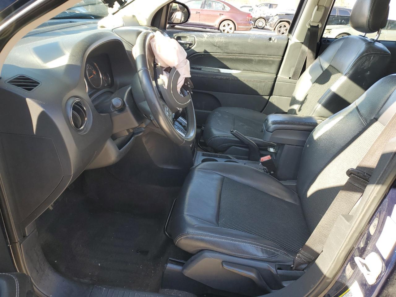 2014 Jeep Compass Latitude - Image 7