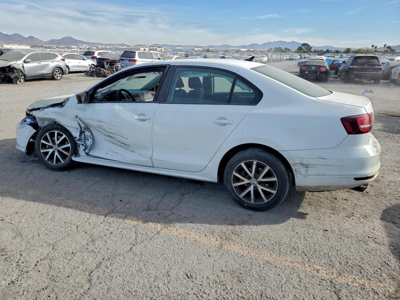 2016 Volk Jetta - Фото 2