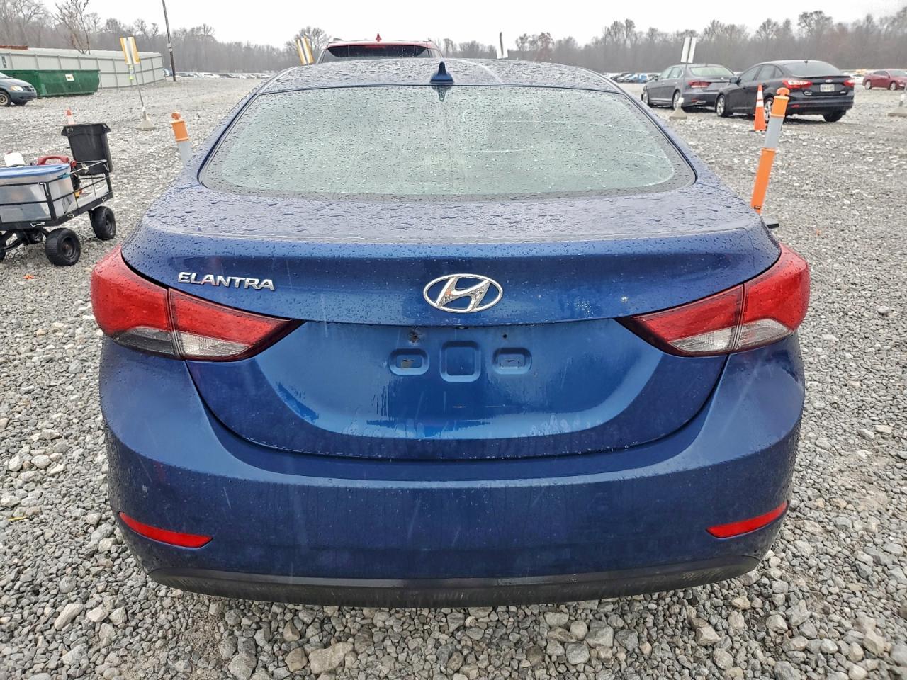 2016 Hyundai Elantra Value Edition - Фото 6