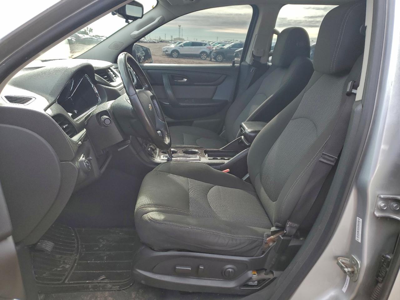 2017 Chevrolet Traverse Lt - Фото 7