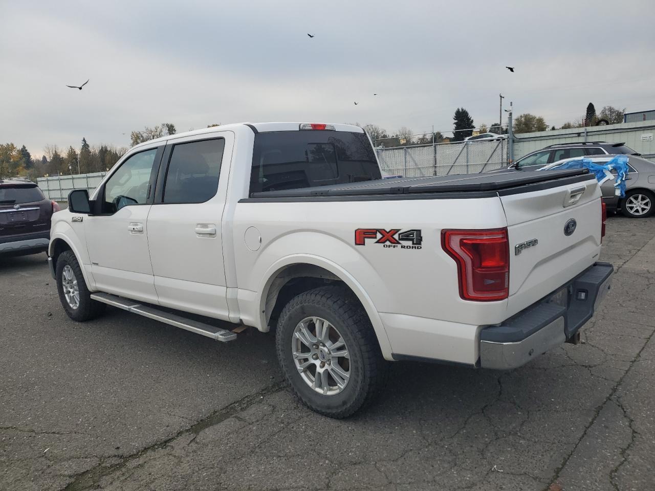 2015 Ford F150 Supercrew - Фото 2