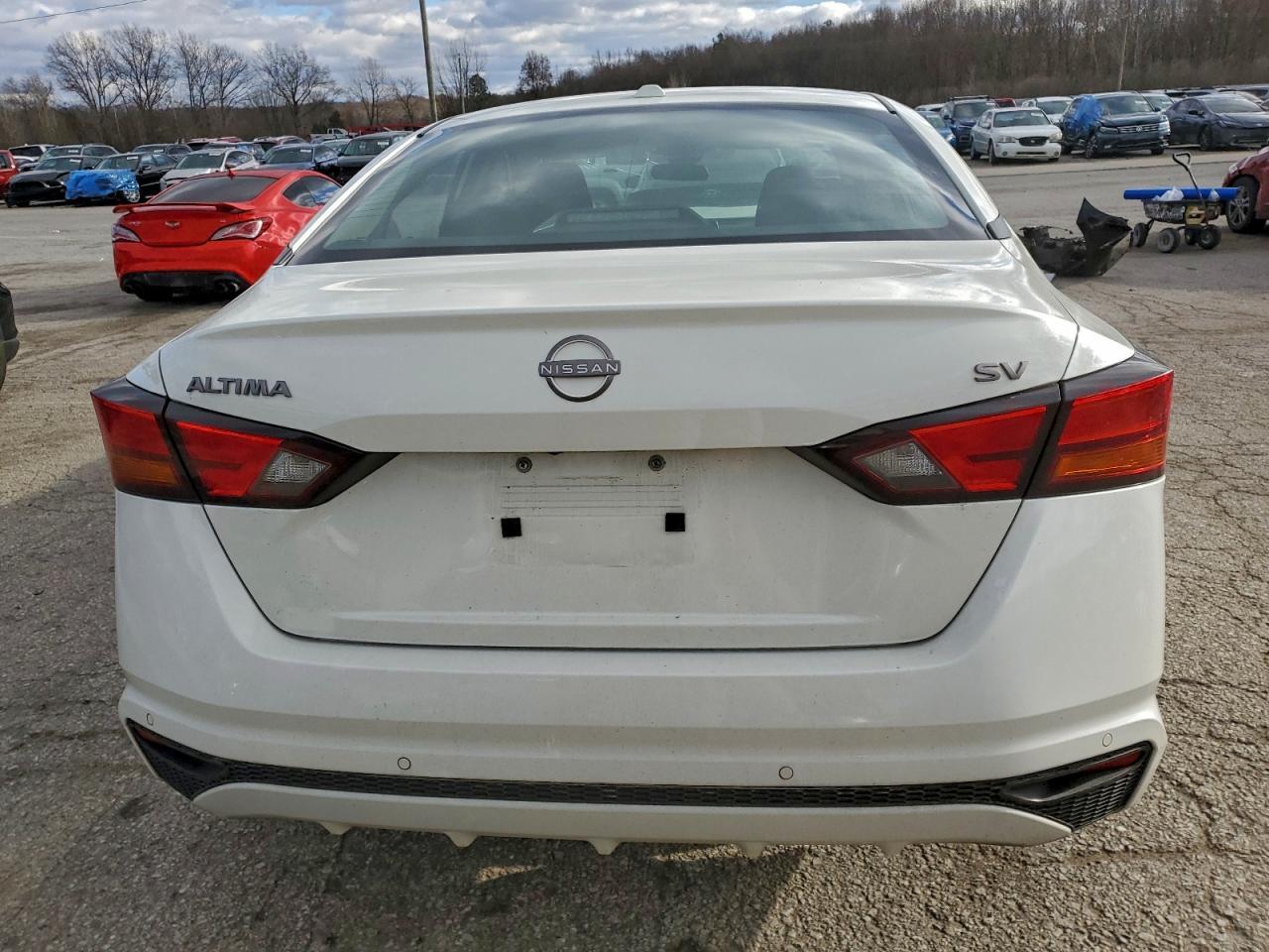 2023 Nissan Altima Sv - Image 6