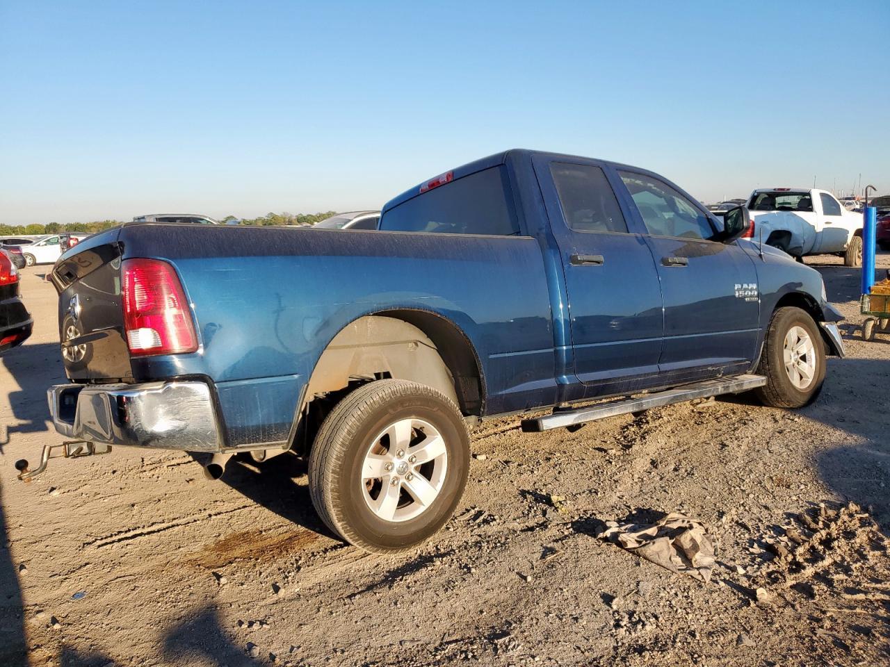 2020 Ram 1500 Classic Tradesman - Фото 3