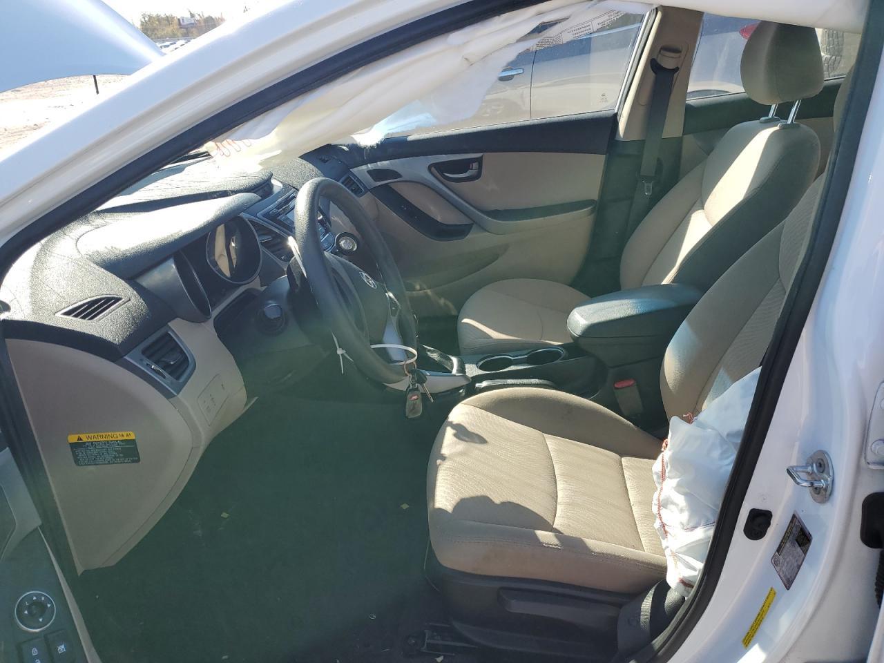 2016 Hyundai Elantra Se - Фото 7