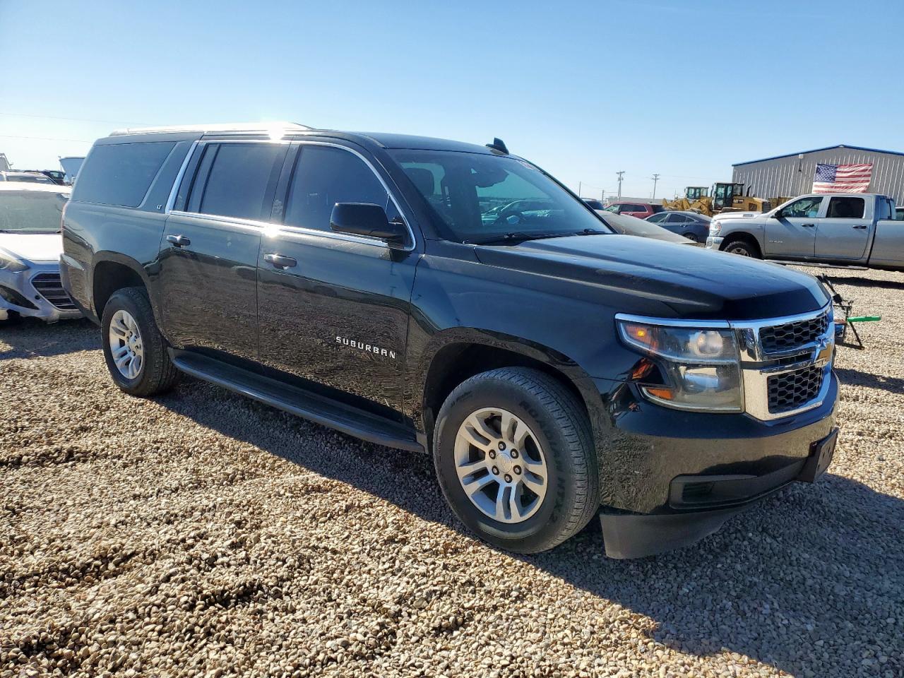 2019 Chevrolet Suburban C1500 Lt - Фото 4