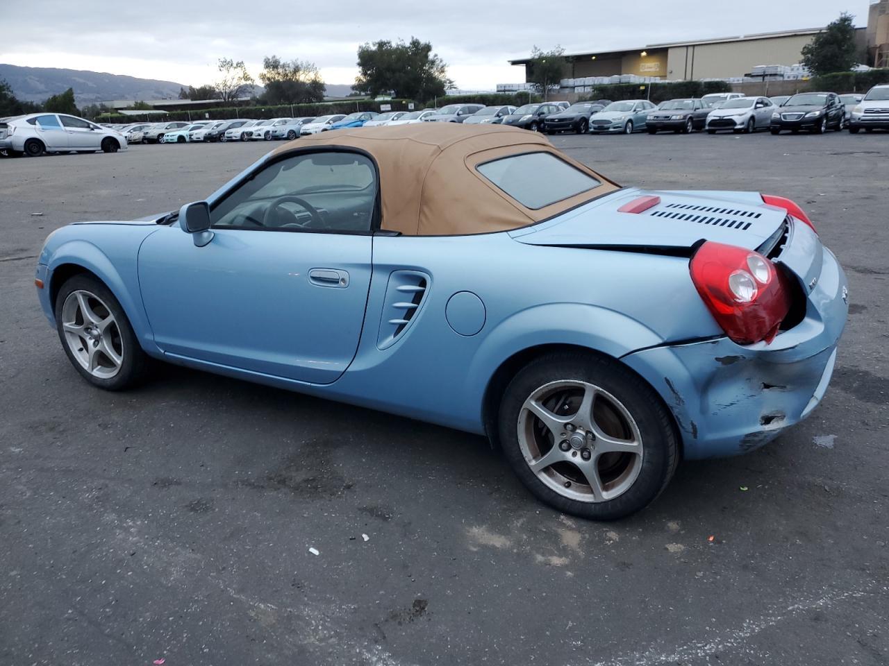 2003 Toyota Mr2 Spyder - Image 2