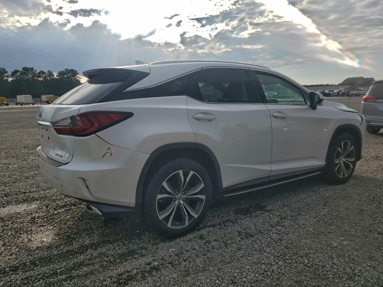 2017 Lexus Rx 350 Base - Image 3