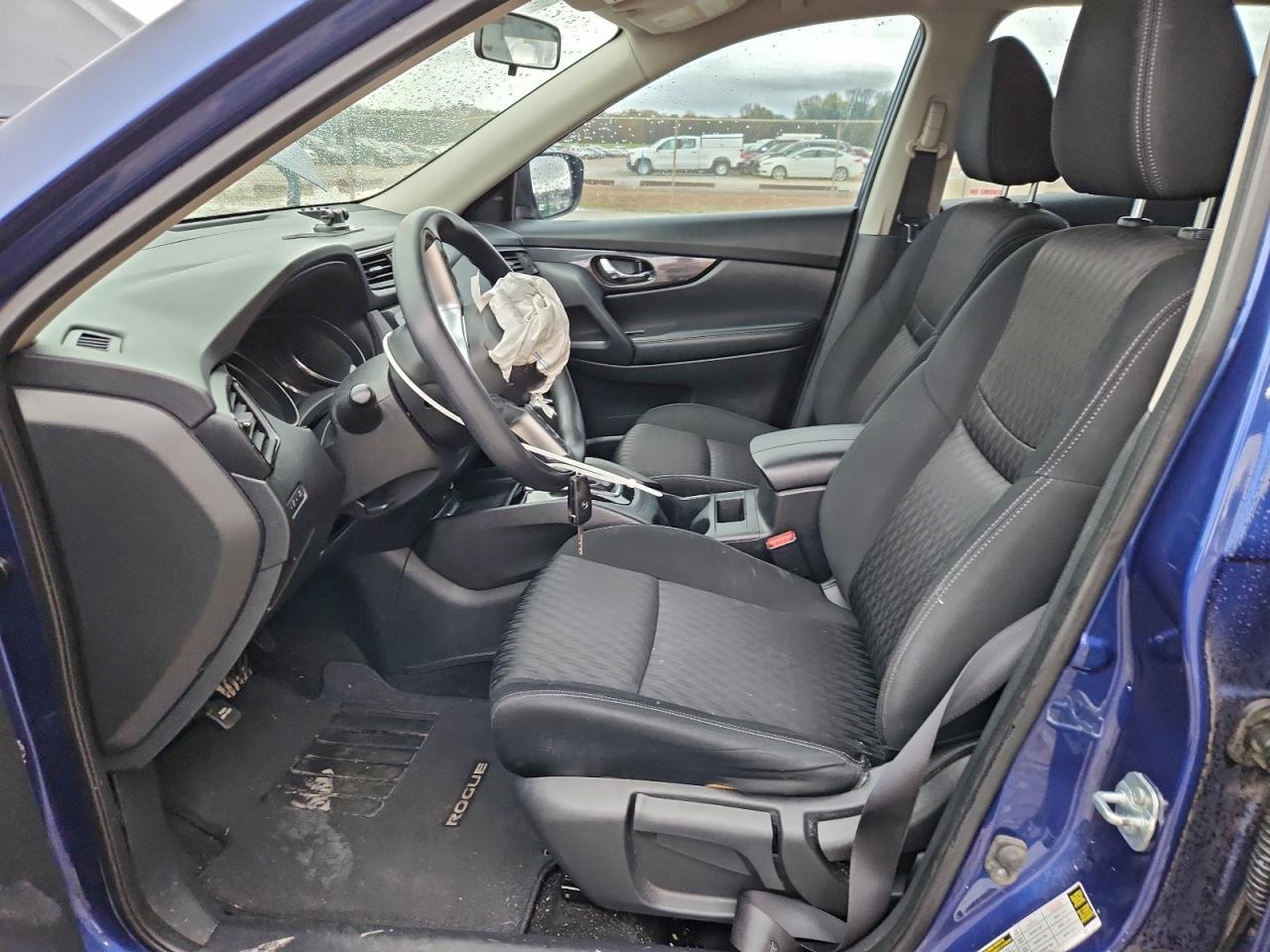 2017 Nissan Rogue S - Image 7