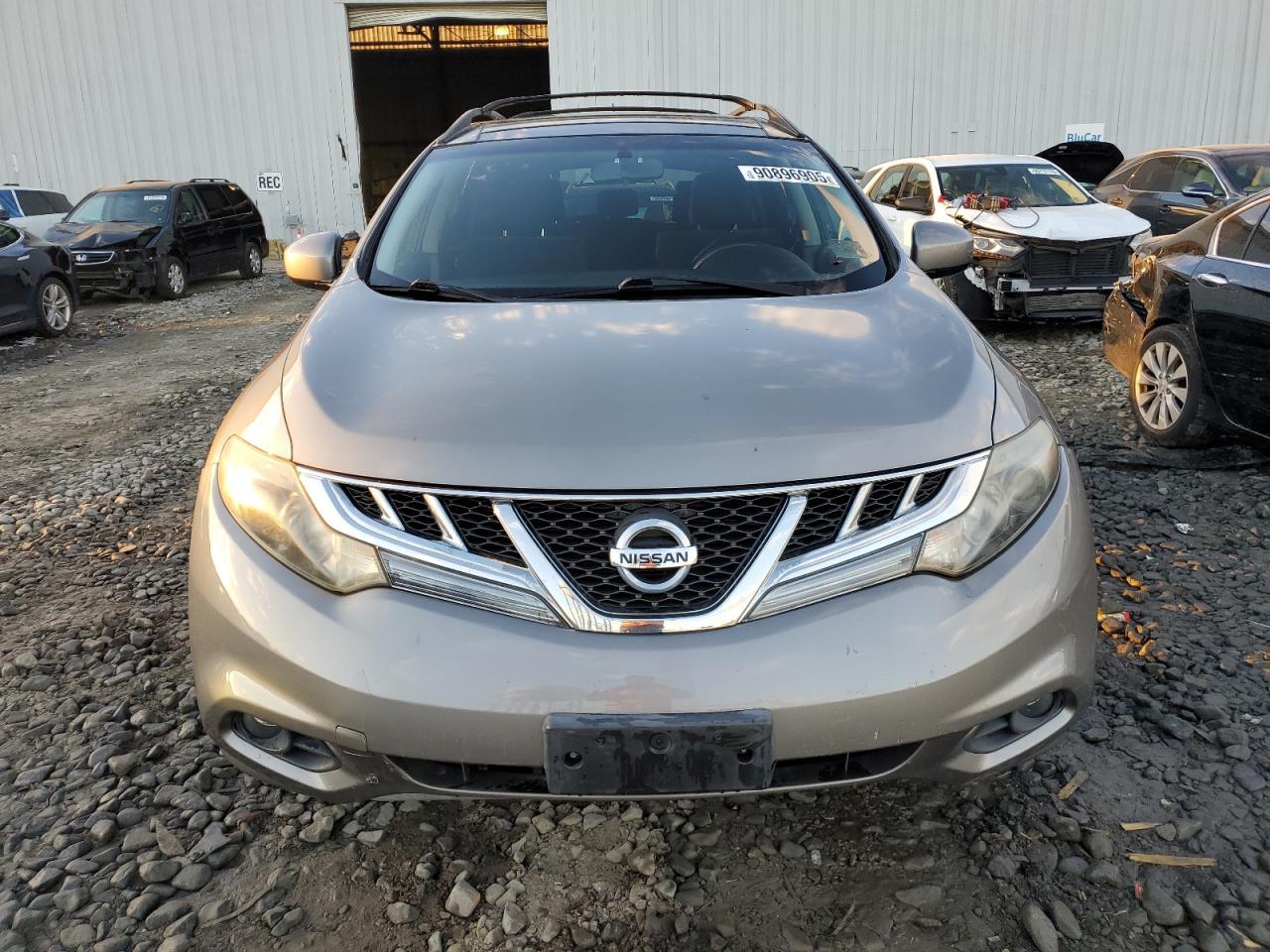 2012 Nissan Murano S - Image 5