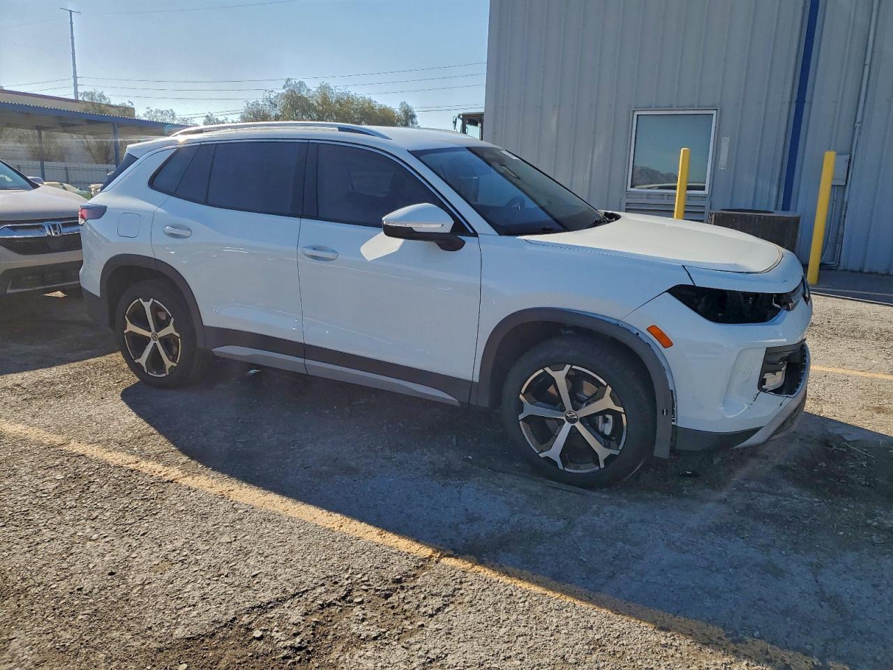 2025 Volkswagen Tiguan Se - Image 4