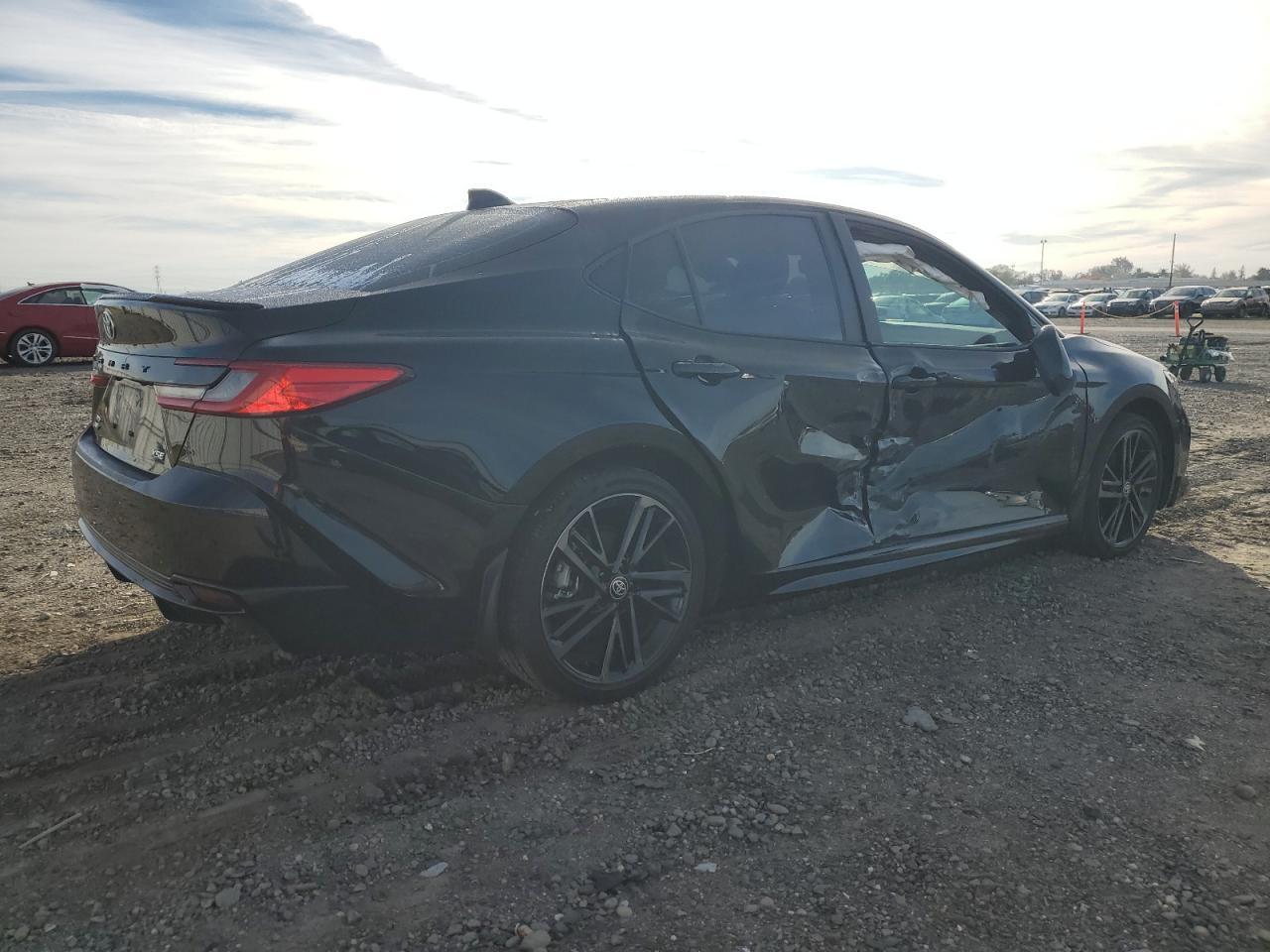 2025 Toyota Camry Xse - Image 3