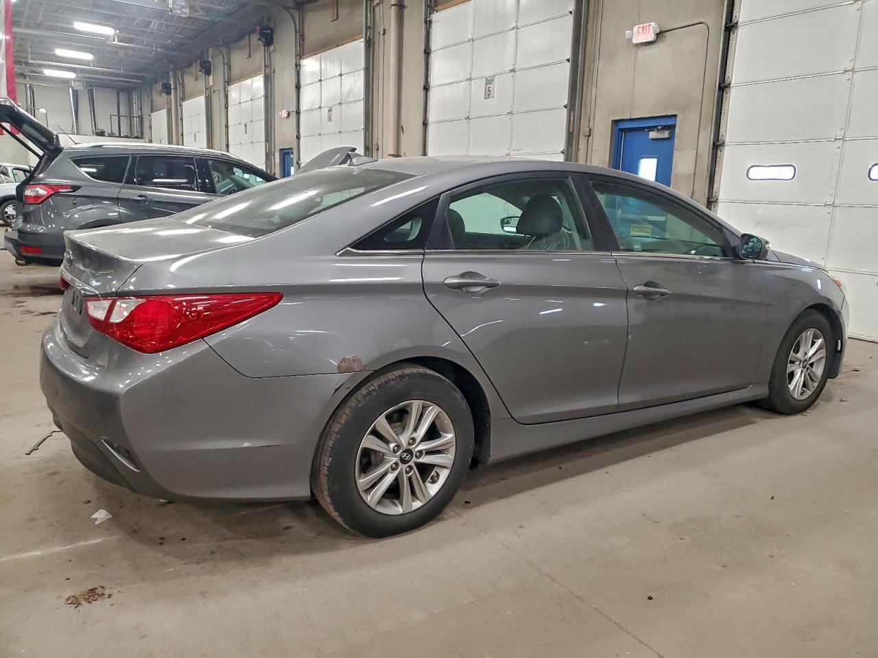 2014 Hyundai Sonata Gls - Фото 3