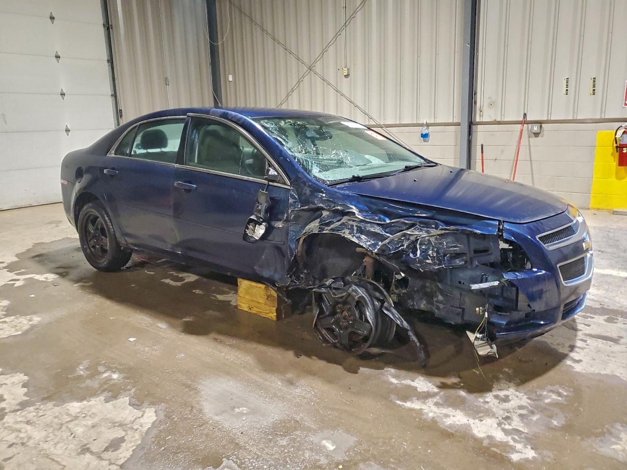 2012 Chevrolet Malibu Ls - Фото 4