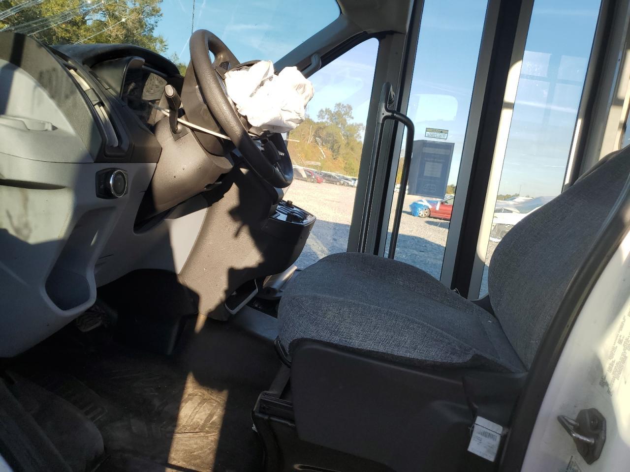 2018 Ford Transit T-350 Shuttle Bus - Фото 7