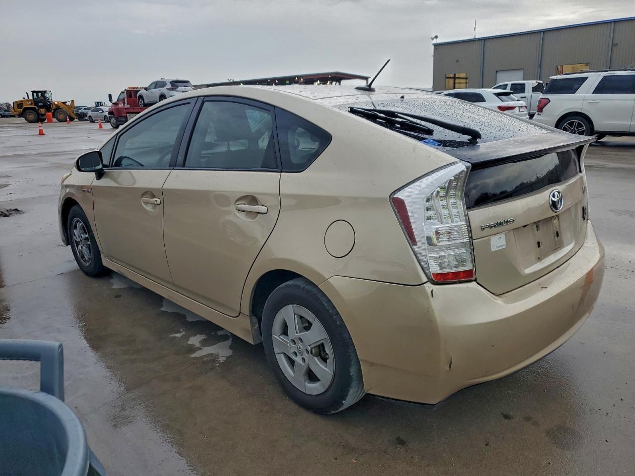 2011 Toyota Prius - Фото 2