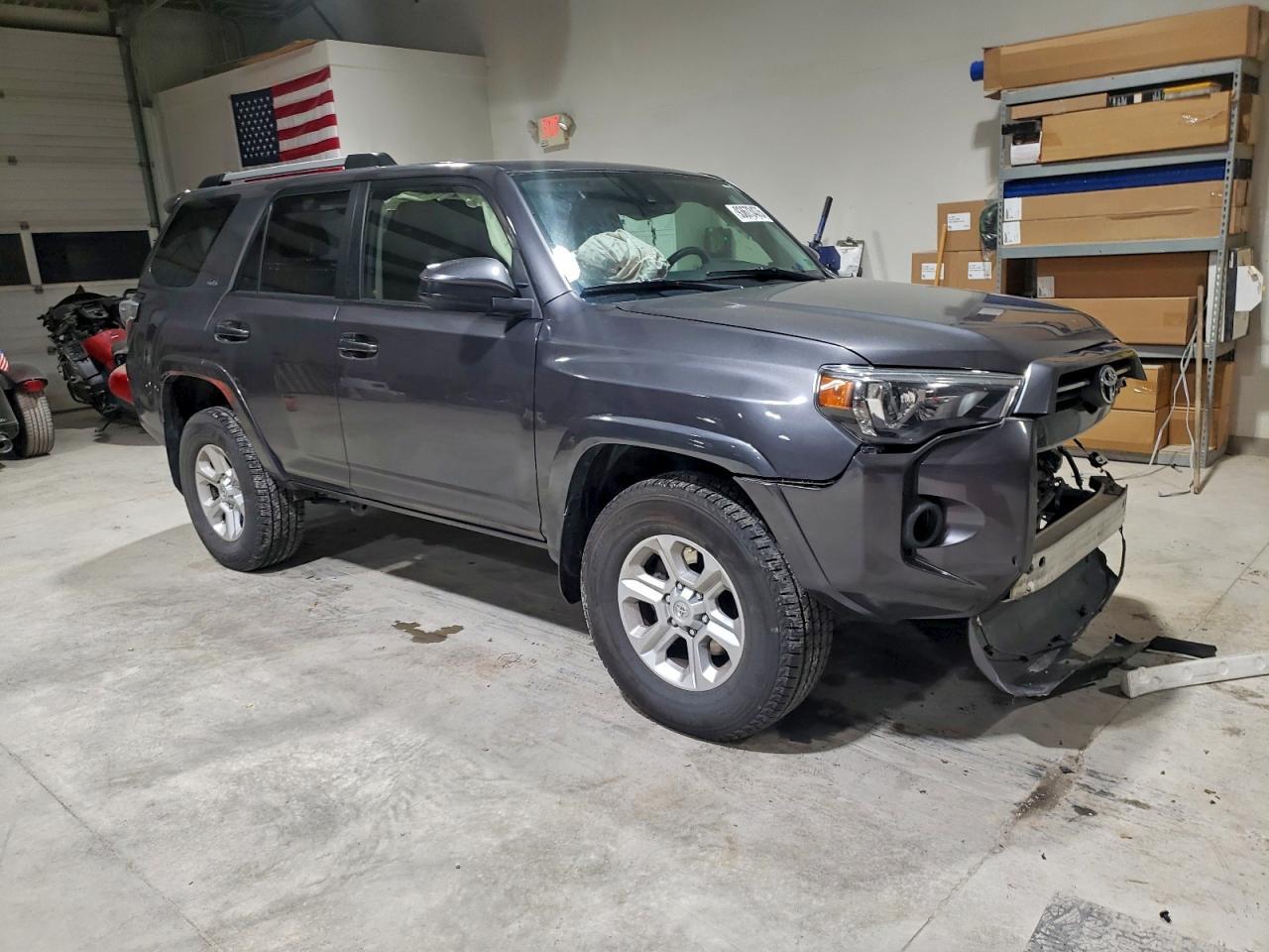 2021 Toyota 4Runner Sr5/Sr5 Premium - Image 4