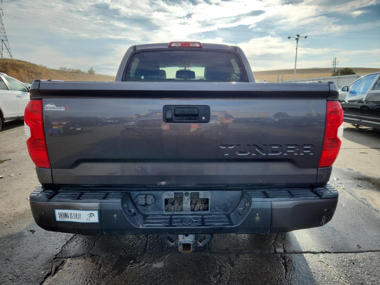 2017 Toyota Tundra Sr5 - Image 6