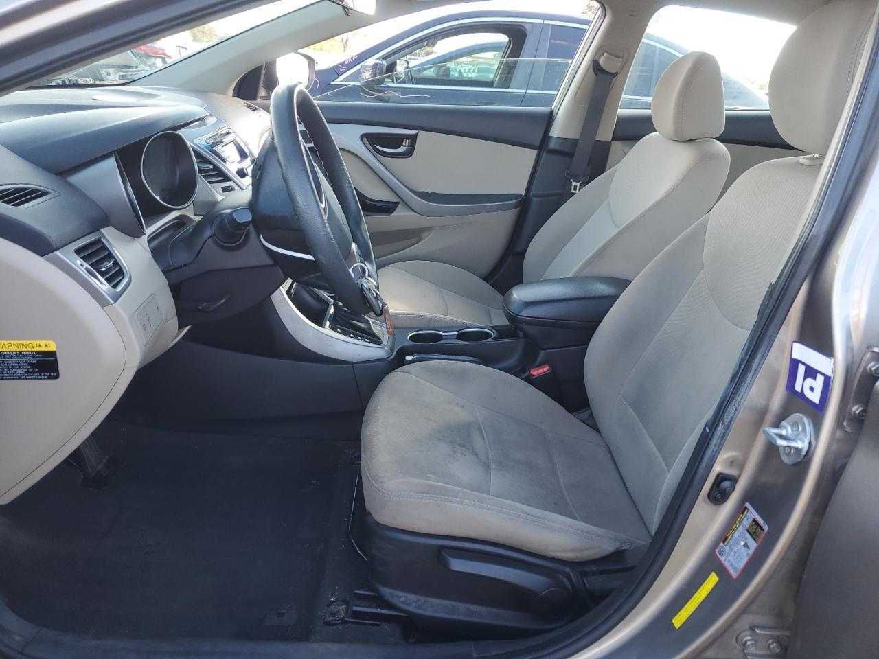 2014 Hyundai Elantra Se - Фото 7