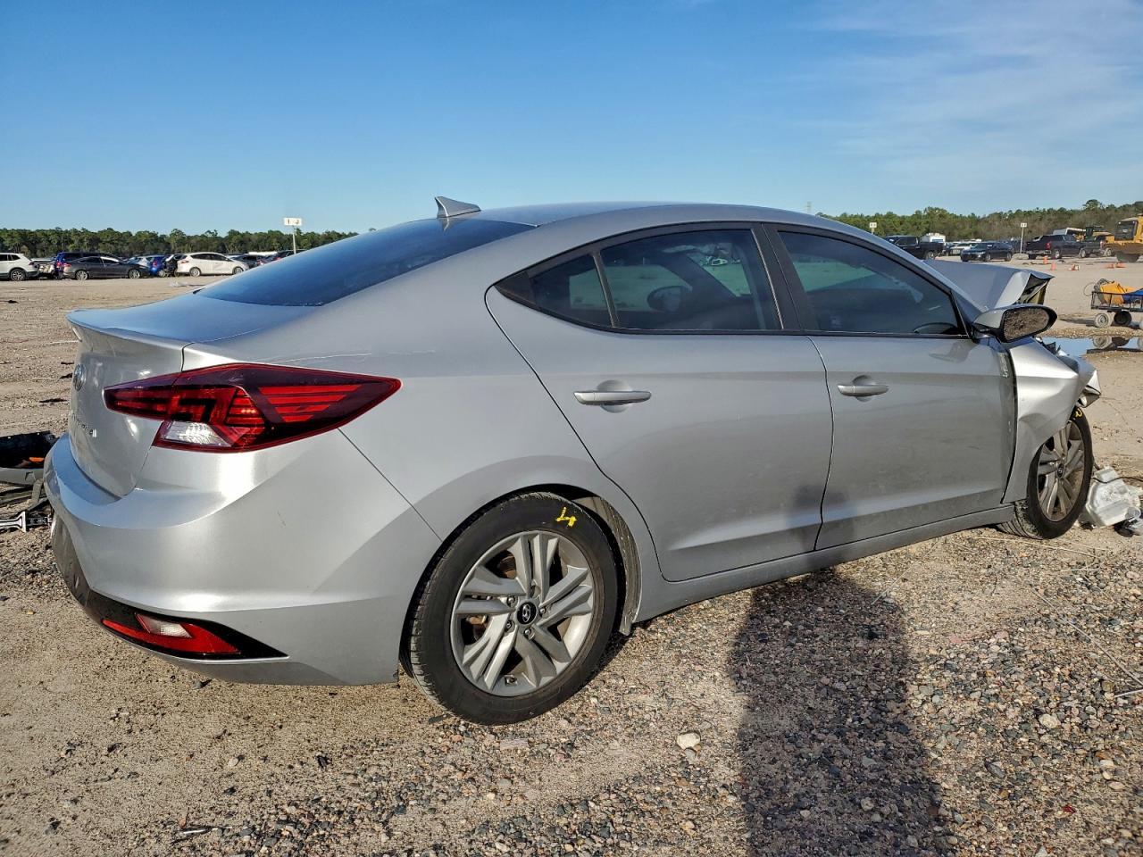 2020 Hyundai Elantra Sel - Фото 3