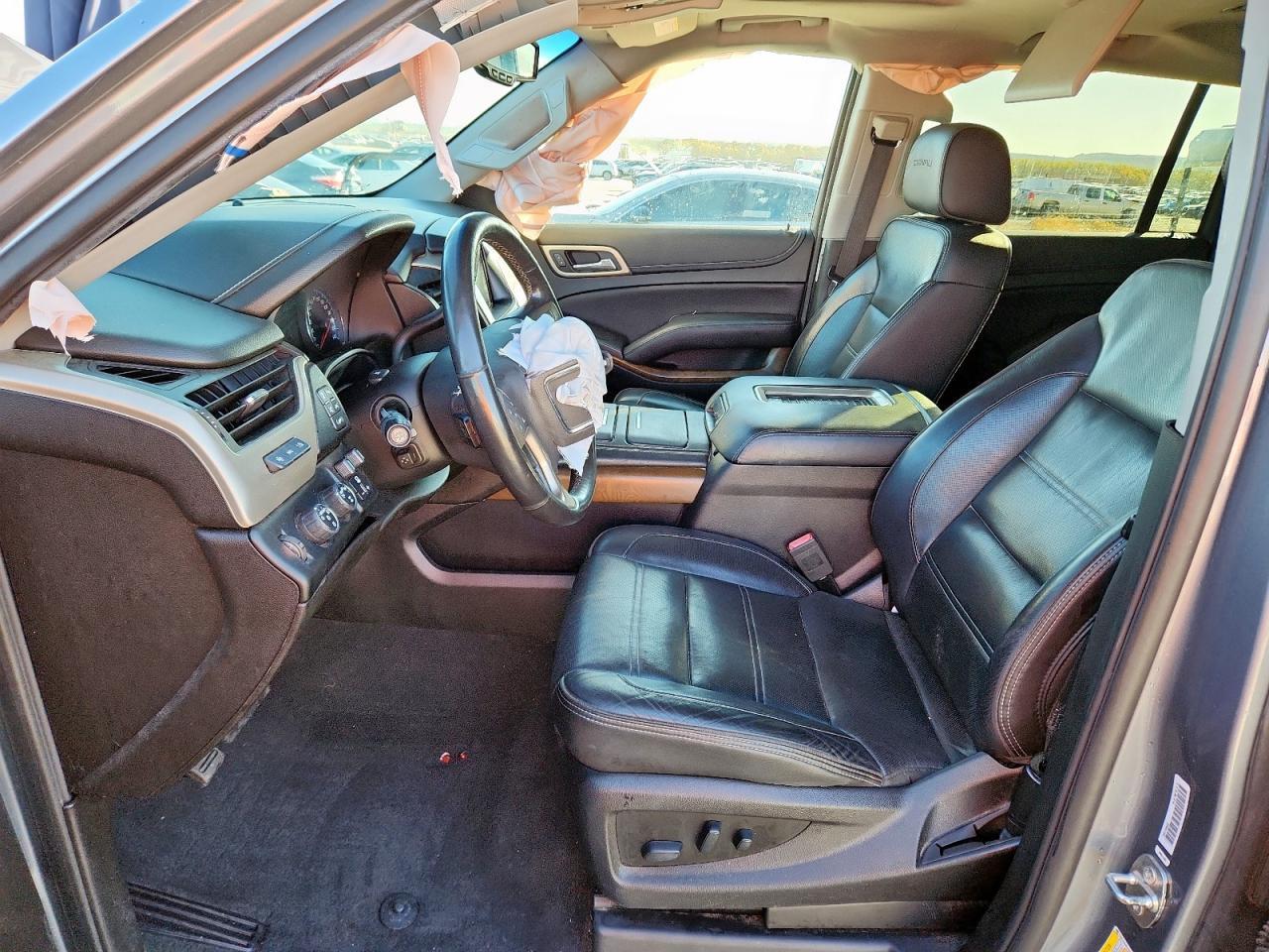 2019 GMC Yukon Xl Denali - Image 7