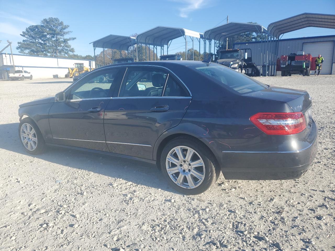2013 Mercedes-Benz E 350 4Matic - Фото 2