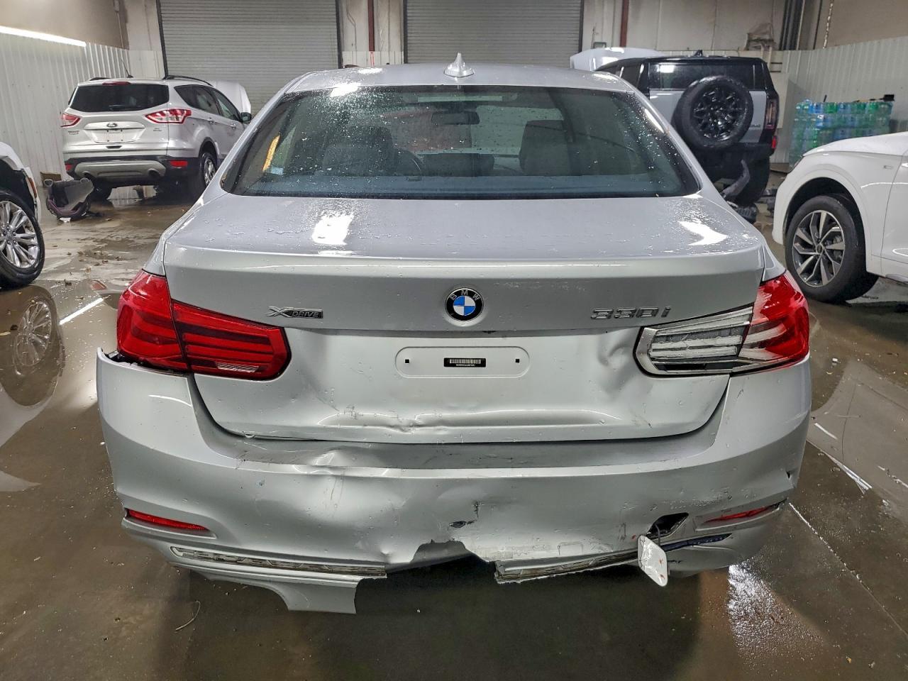 2018 BMW 330 Xi - Фото 6