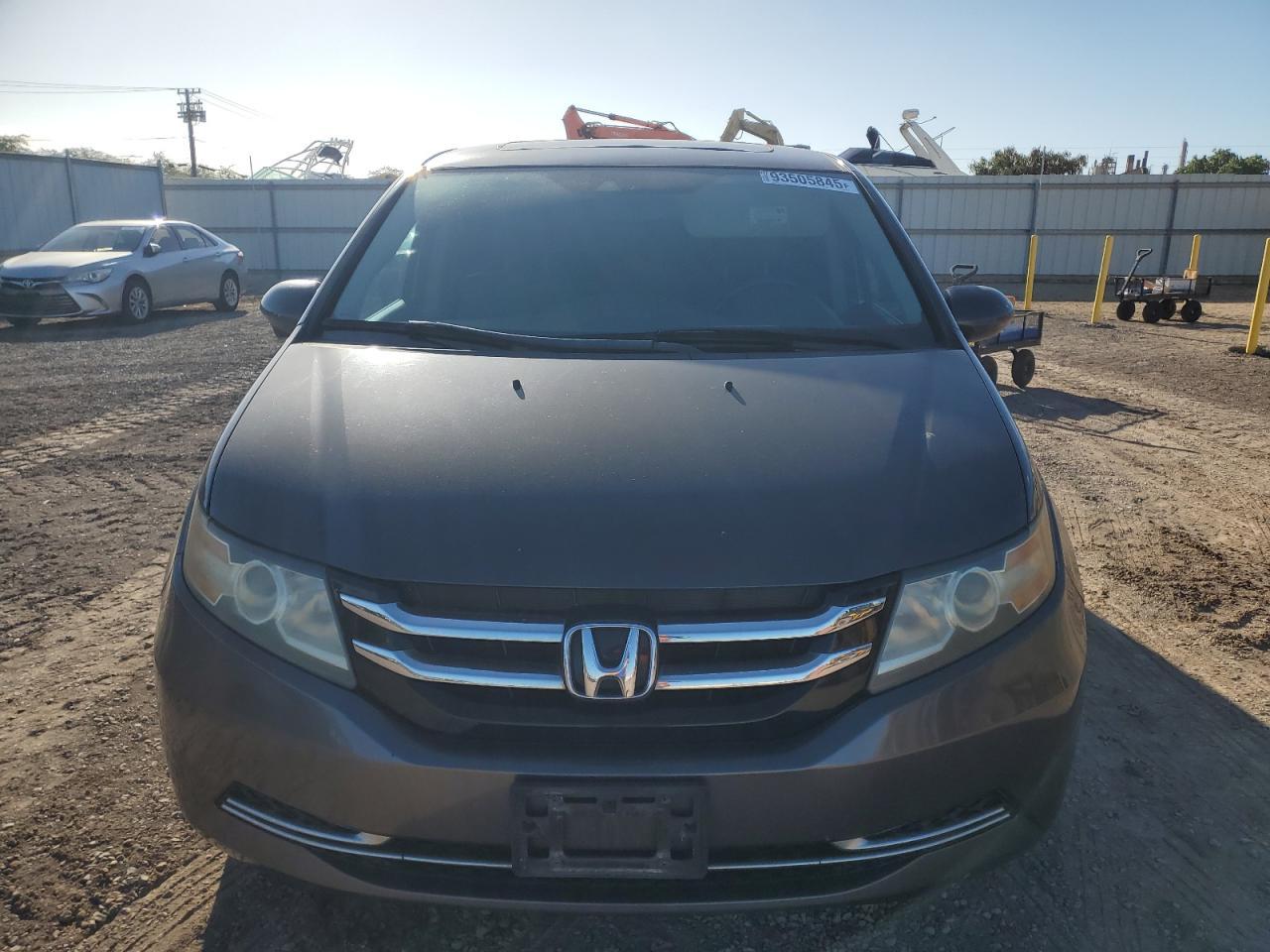 2014 Honda Odyssey Exl - Image 5
