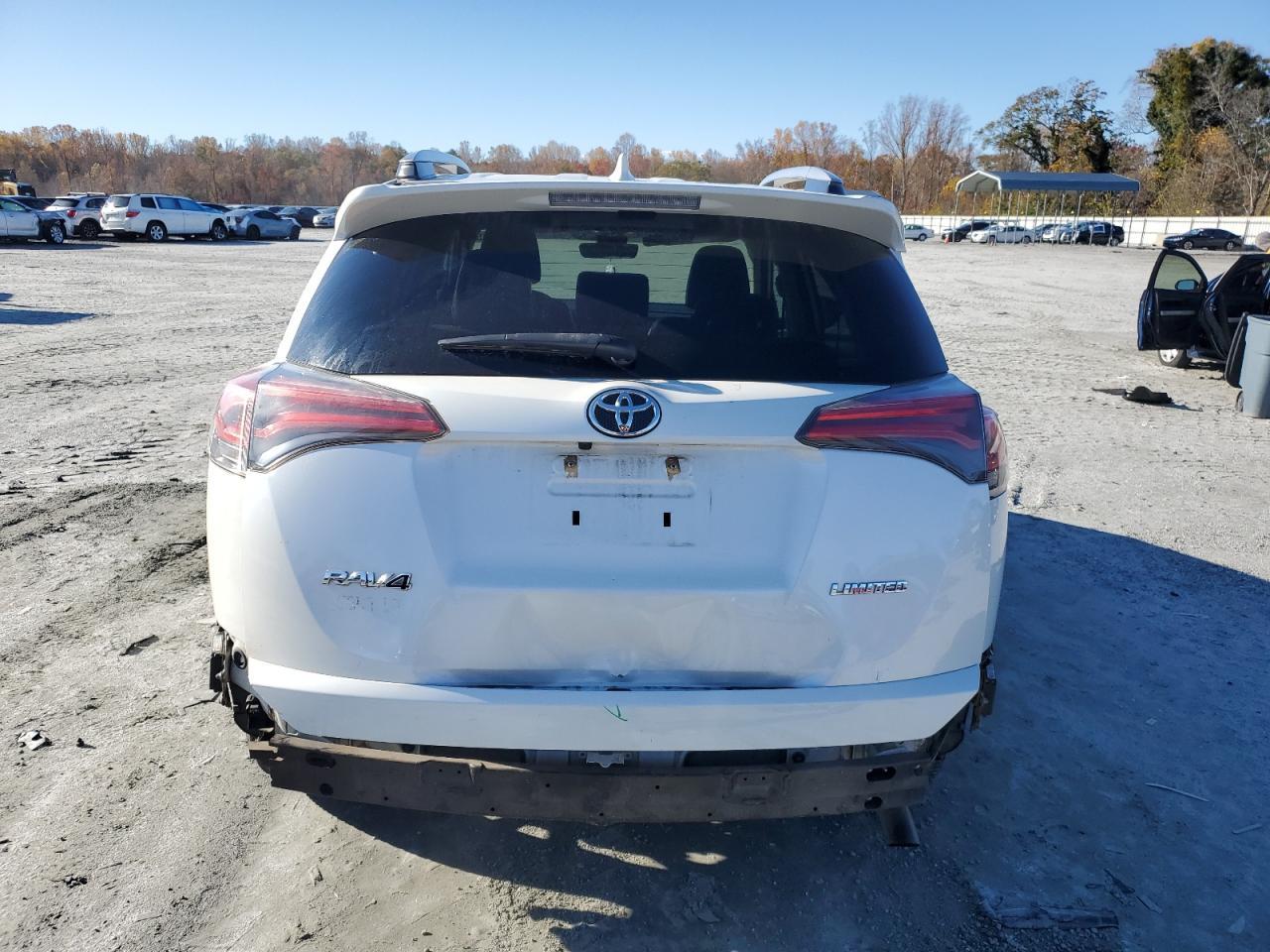 2017 Toyota Rav4 Limited - Фото 6