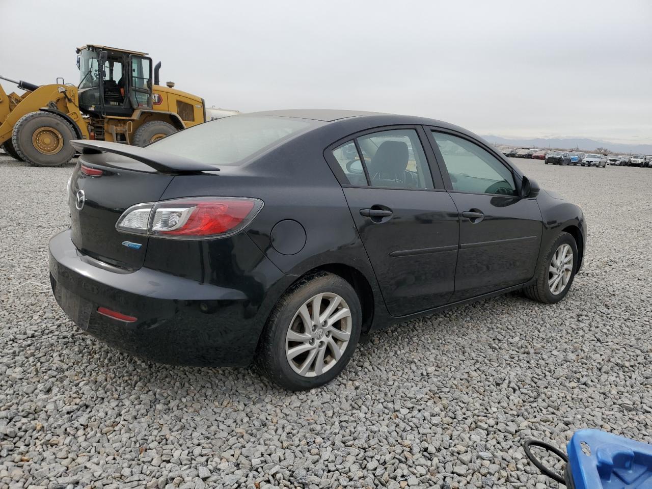 2012 Mazda 3 - Image 3