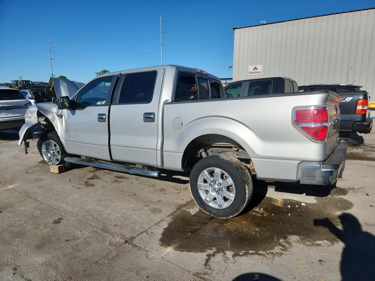 2014 Ford F150 Supercrew - Фото 2